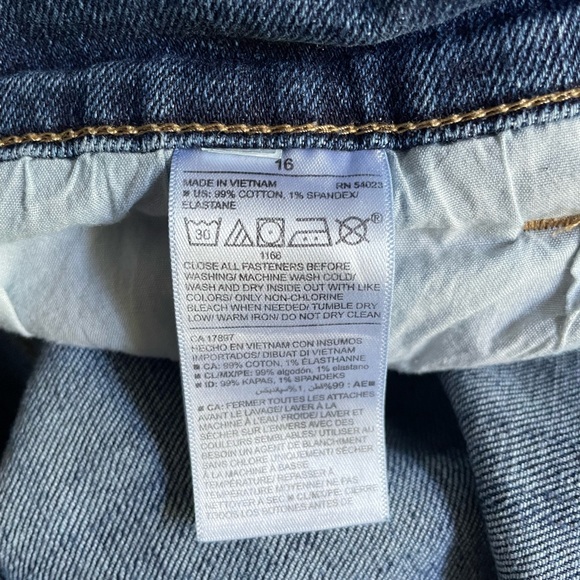 Old Navy Dark Indigo Boyfriend Jeans Size 16 - Picture 3 of 9